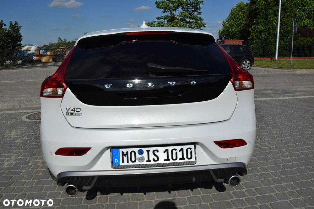 Volvo V40 D2 Kinetic - 12