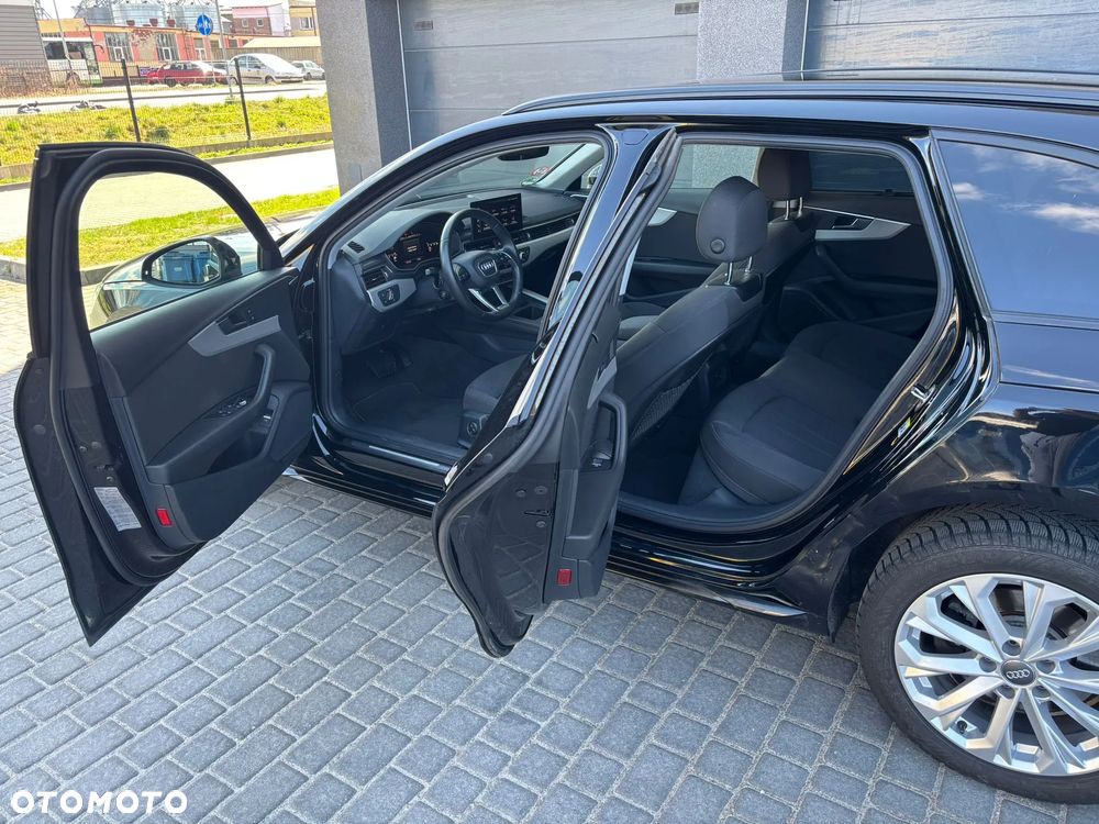 Audi A4 Avant 40 TDI S tronic - 12