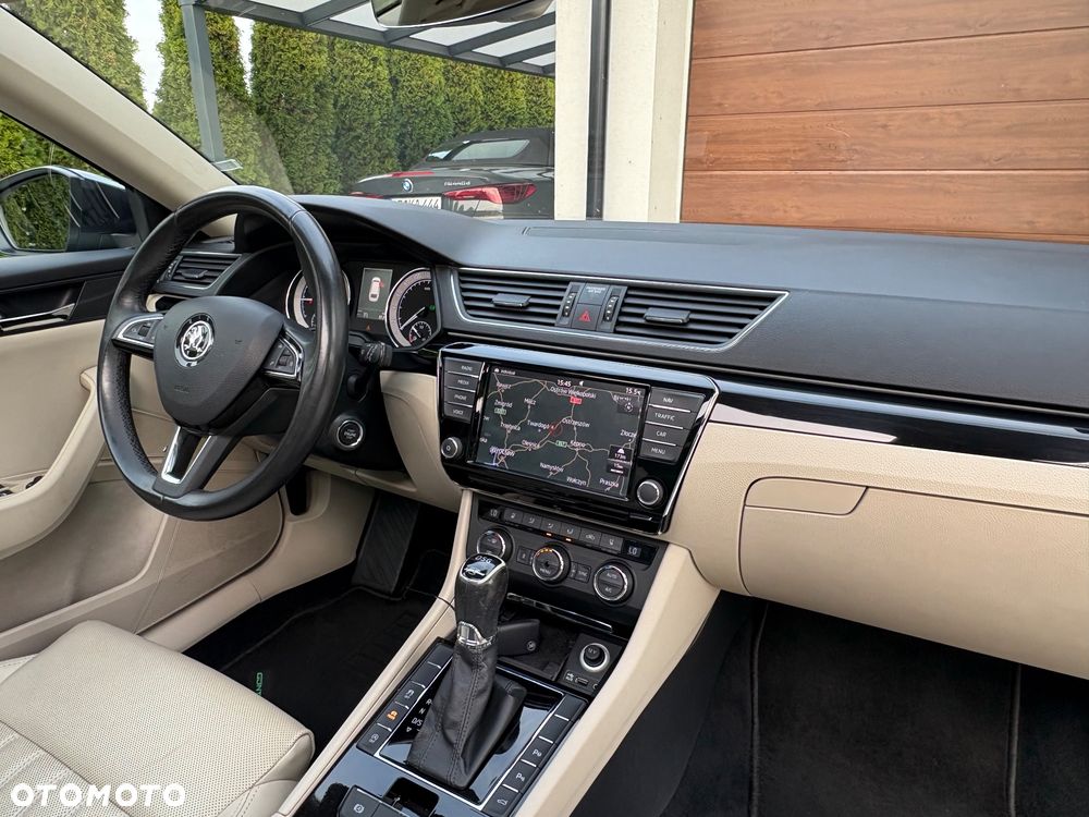 Skoda Superb 2.0 TDI 4x4 DSG L&K - 17
