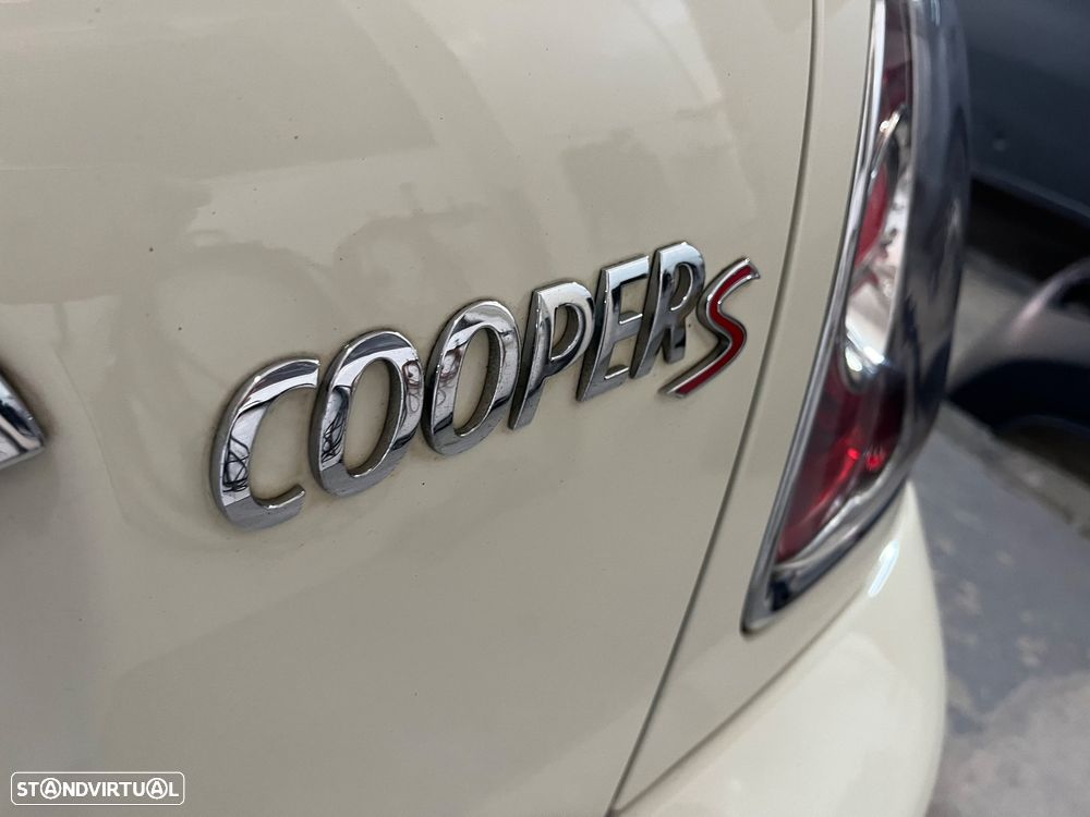 MINI Cabrio Cooper S - 8