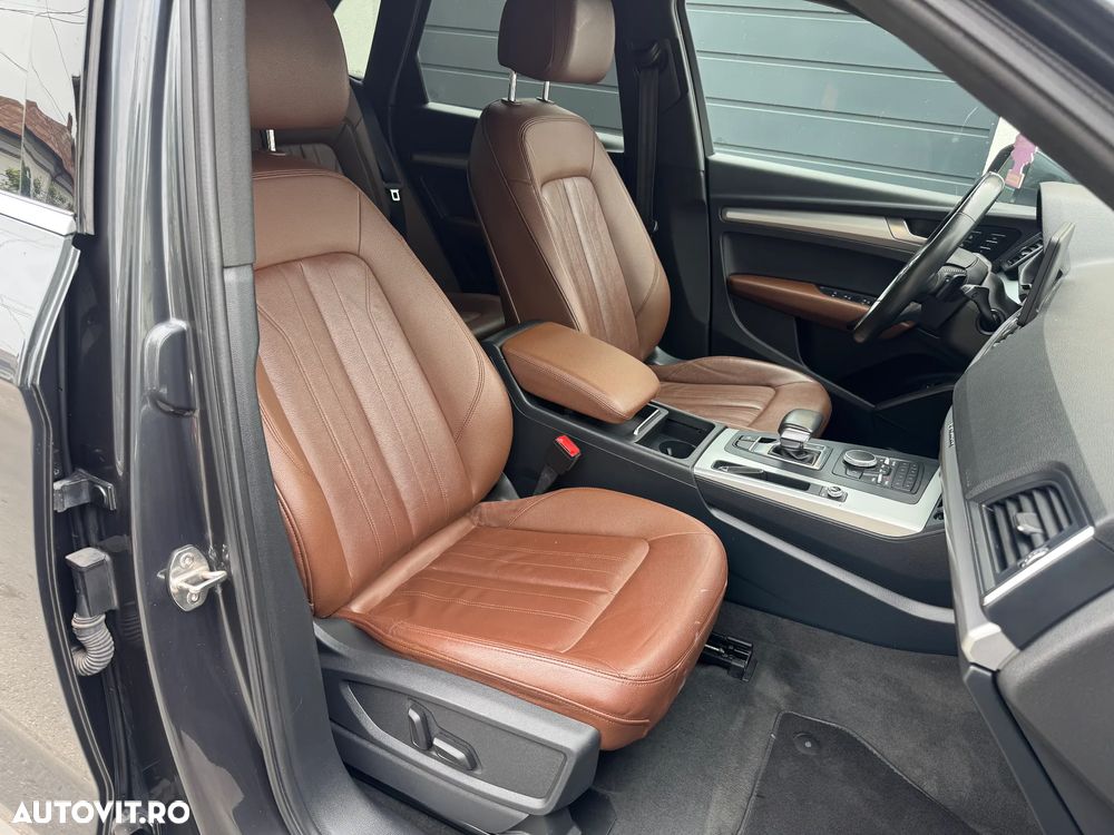 Audi Q5 2.0 45 TFSI S tronic quattro Design - 6