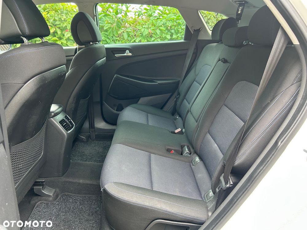 Hyundai Tucson blue 1.7 CRDi 2WD Passion - 23