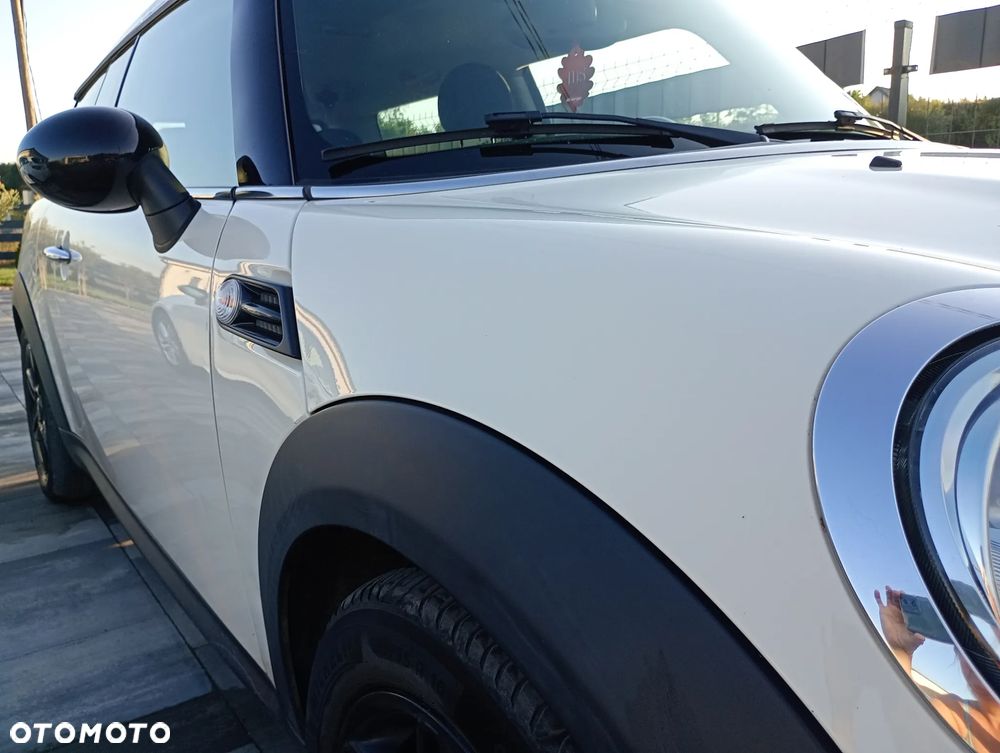 MINI Clubman Cooper D - 17