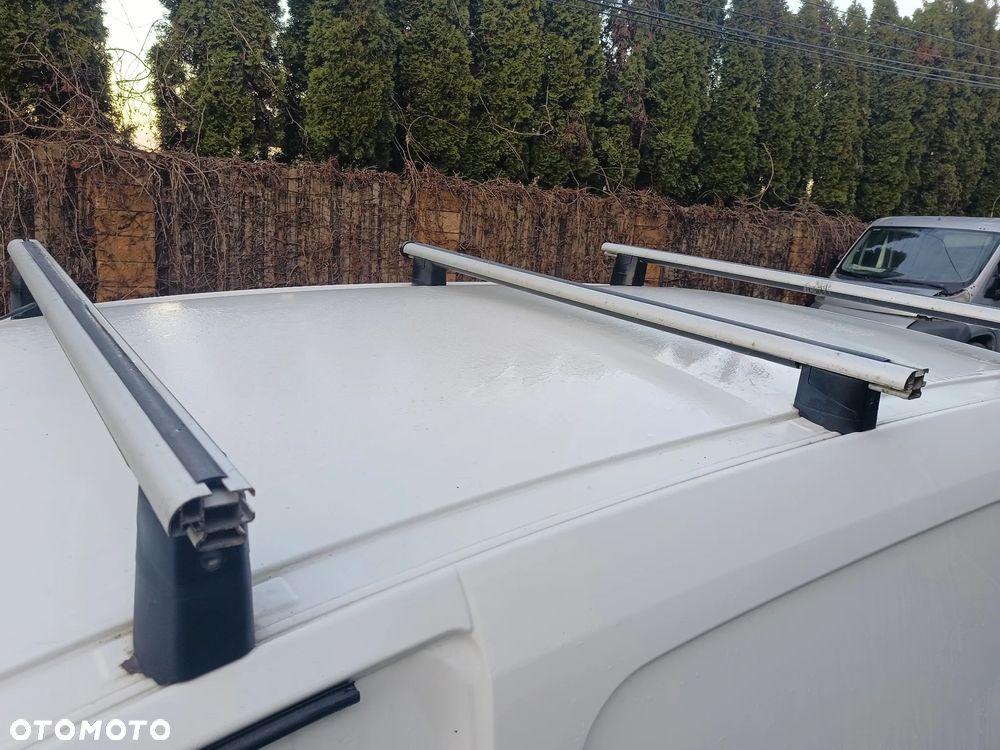 Peugeot PARTNER - 13