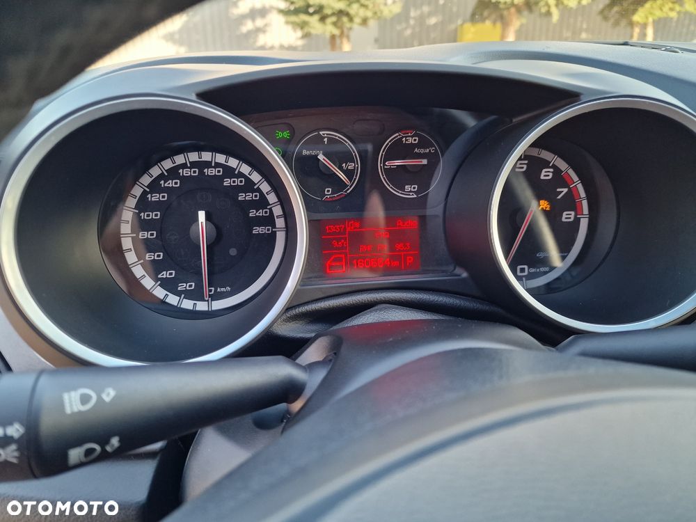 Alfa Romeo Giulietta 1.4 TB 16V Multiair TCT Turismo - 19