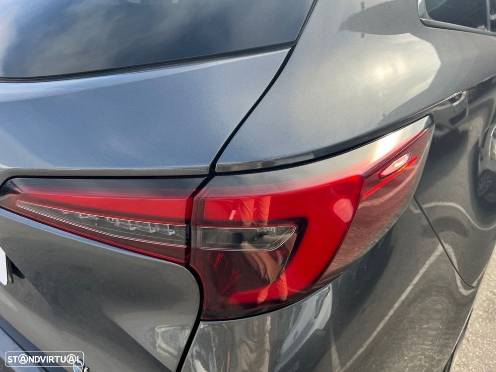 Toyota Corolla Touring Sports - 26