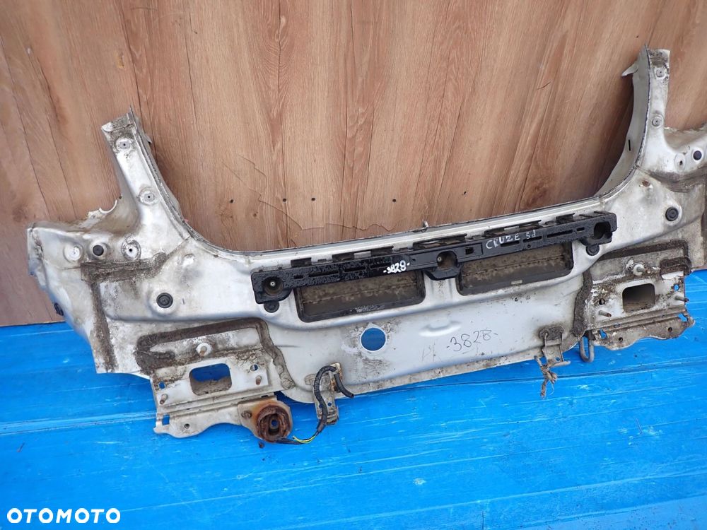 CHEVROLET CRUZE 5d 08- PAS TYLNY - 3