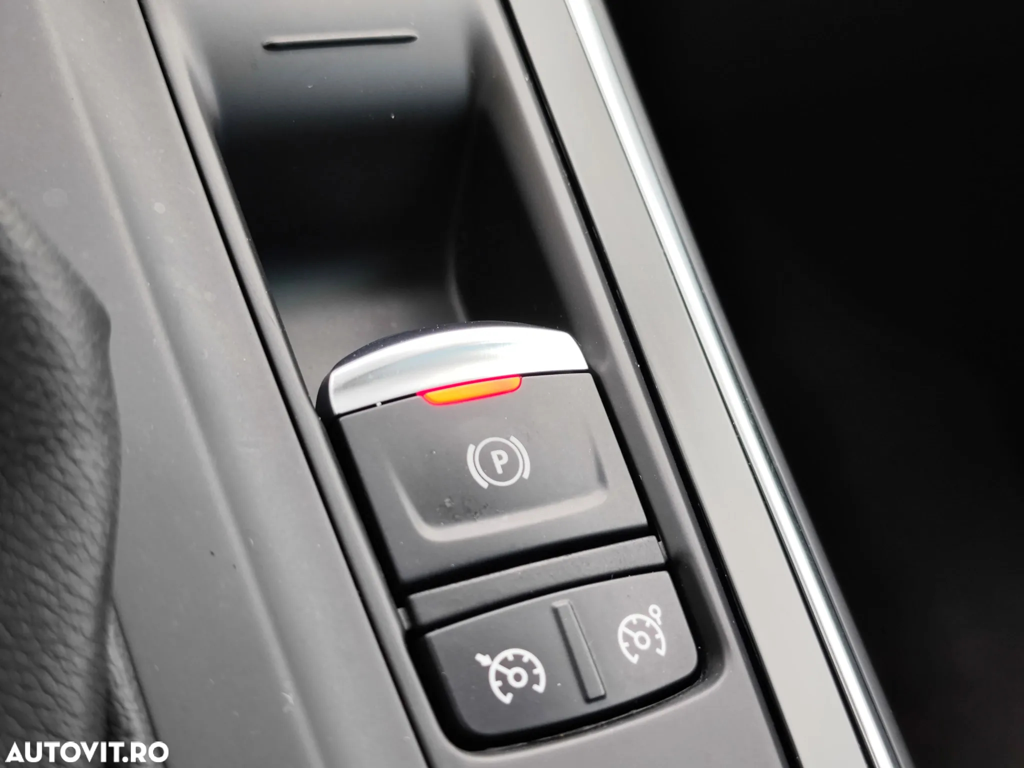 Renault Grand Scenic BLUE dCi 120 EDC BUSINESS EDITION - 28