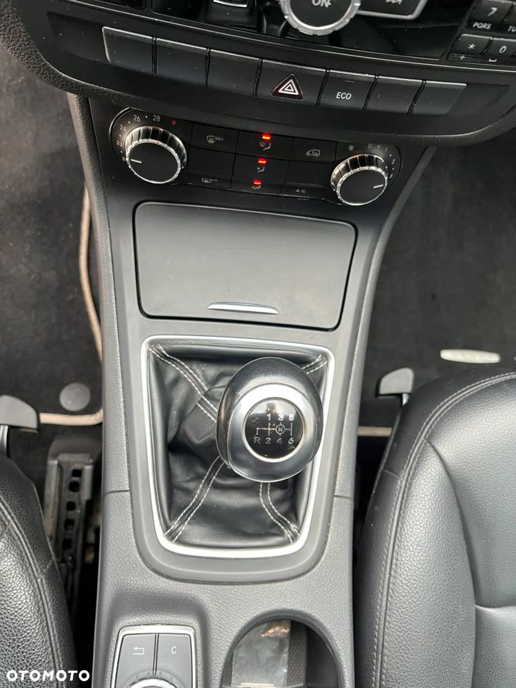 Mercedes-Benz Klasa B 200 CDI (BlueEFFICIENCY) - 28