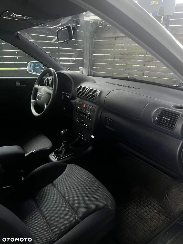 Audi A3 Sportback - 17