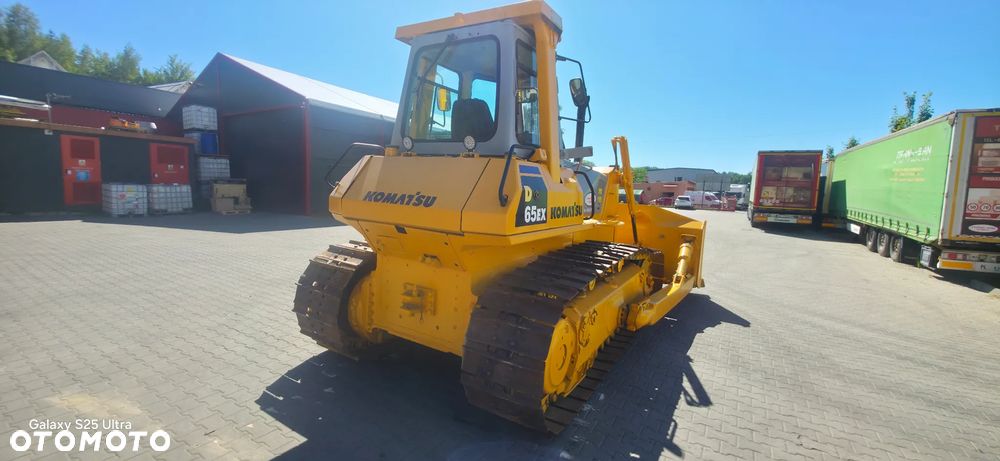 Komatsu D65 PX-12 - 13