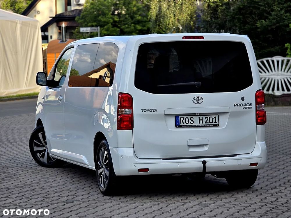 Toyota Proace Verso 2.0 D4-D Medium Family - 17