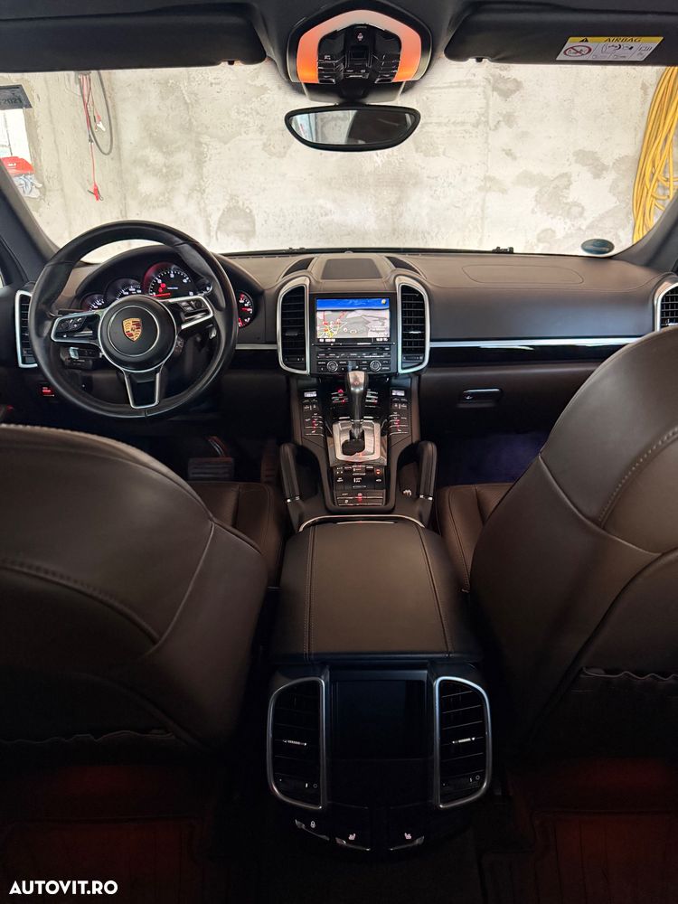 PORSCHE Cayenne 2015 — imagine 8
