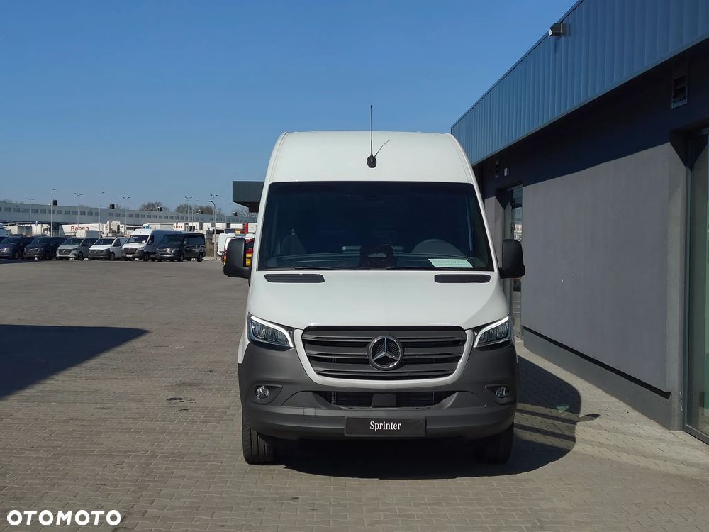 Mercedes-Benz Sprinter - 3