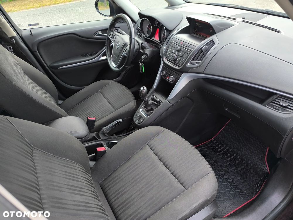 Opel Zafira 1.4 Turbo Active - 10