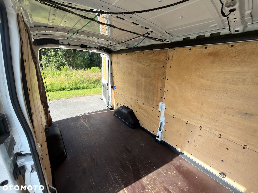 Ford TRANSIT L3H2 - 10