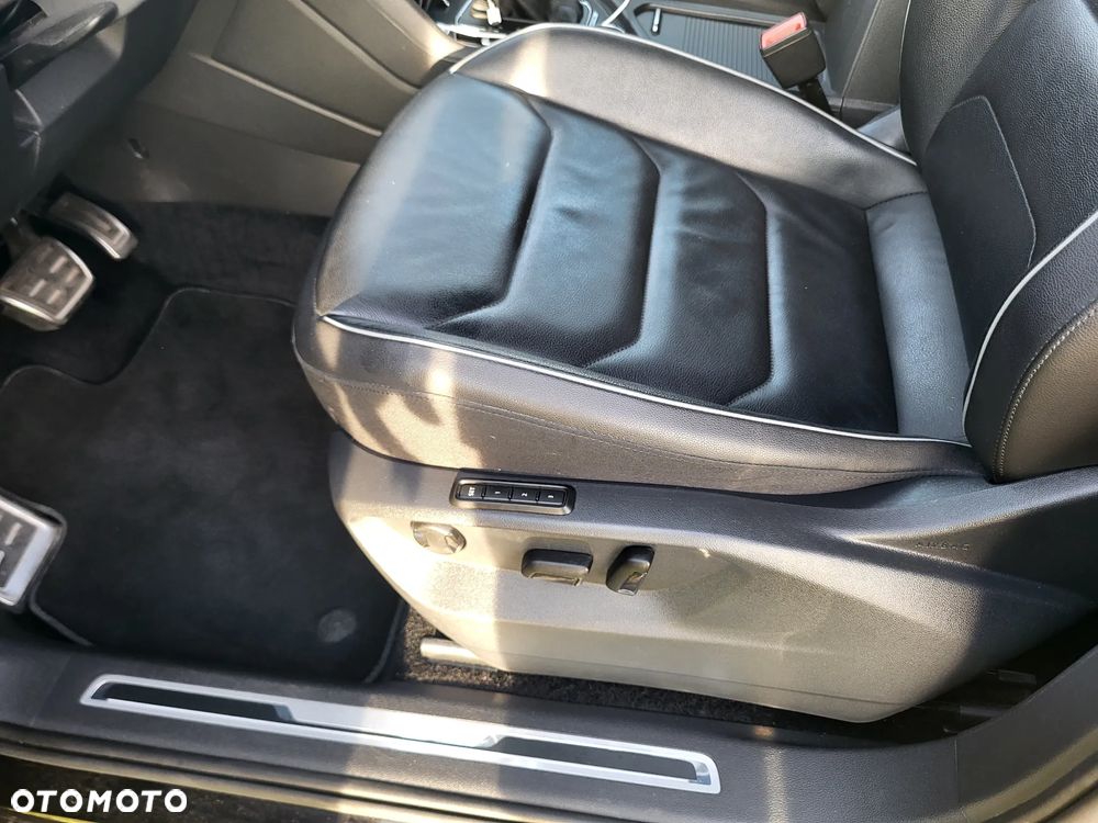 Volkswagen Tiguan Allspace 2.0 TSI 4Mot Highline DSG - 17
