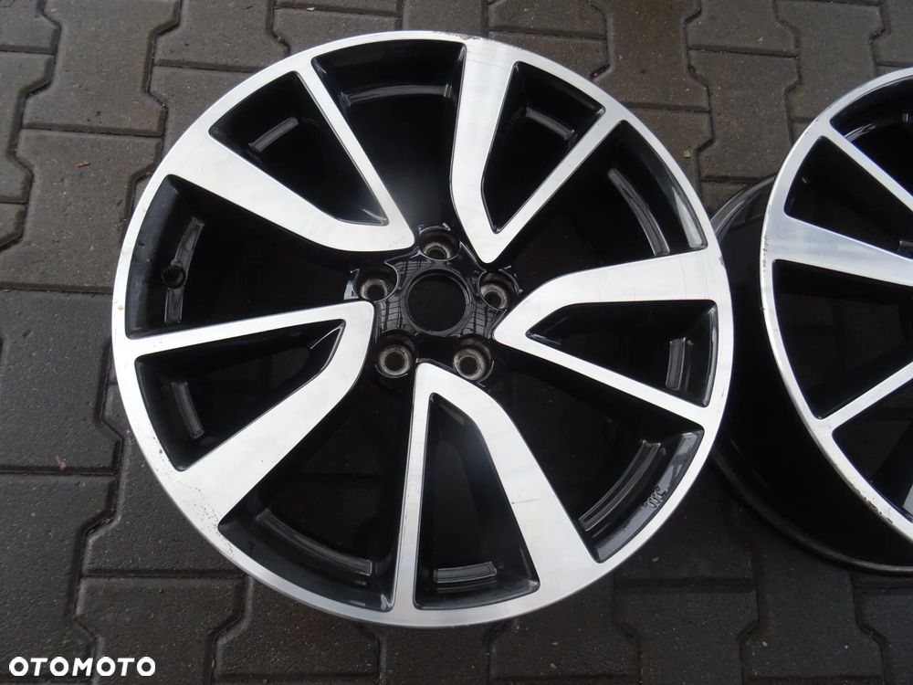 5x114,3x67 7Jx19 ET40 NISSAN -na sztuki - 2
