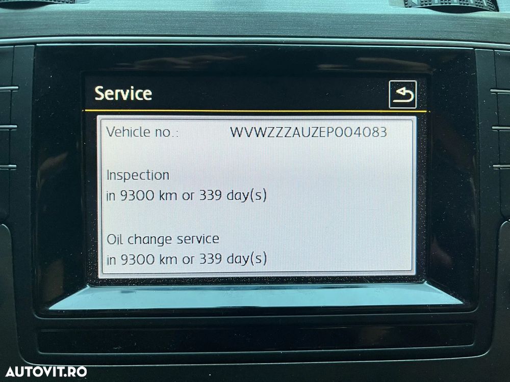 Volkswagen Golf 1.6 TDI BlueMotion Technology DPF Comfortline DSG - 8