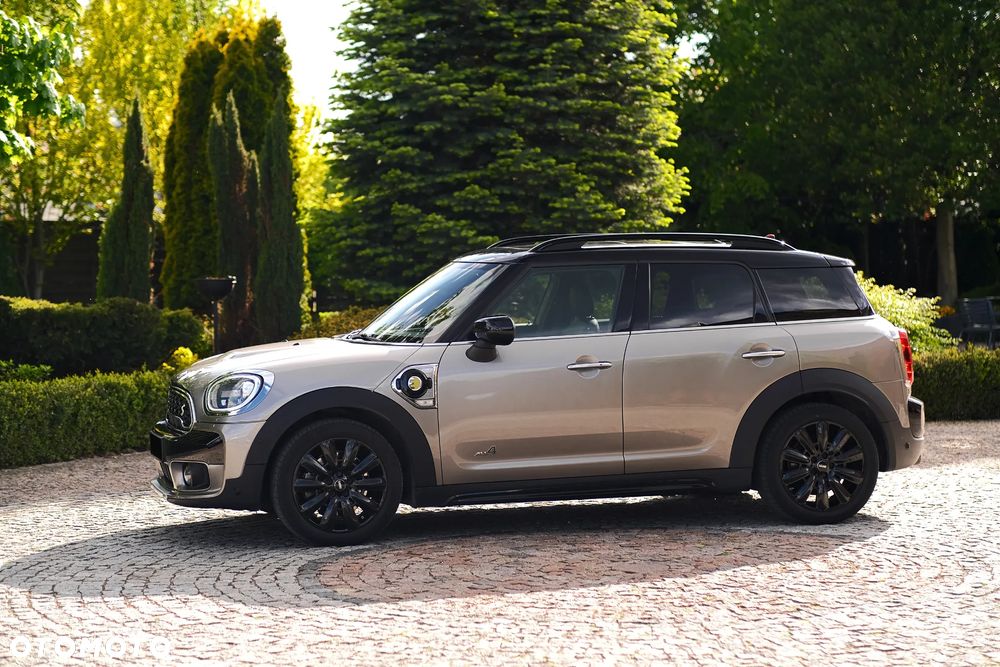 MINI Countryman Cooper SE ALL4 - 2
