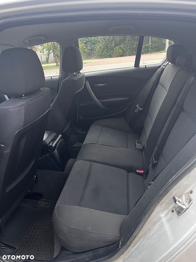 BMW Seria 1 118d - 11