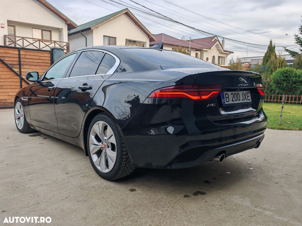 Jaguar XE P250 RWD Standard S - 7