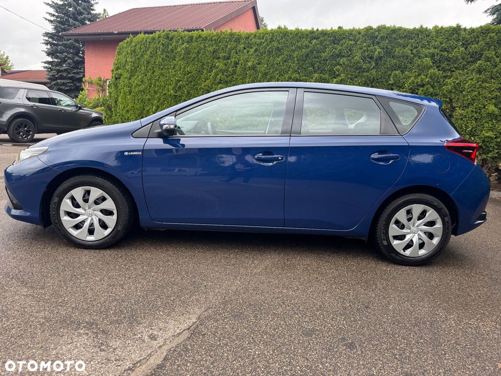 Toyota Auris 1.33 Dual-VVT-i Design Edition - 11
