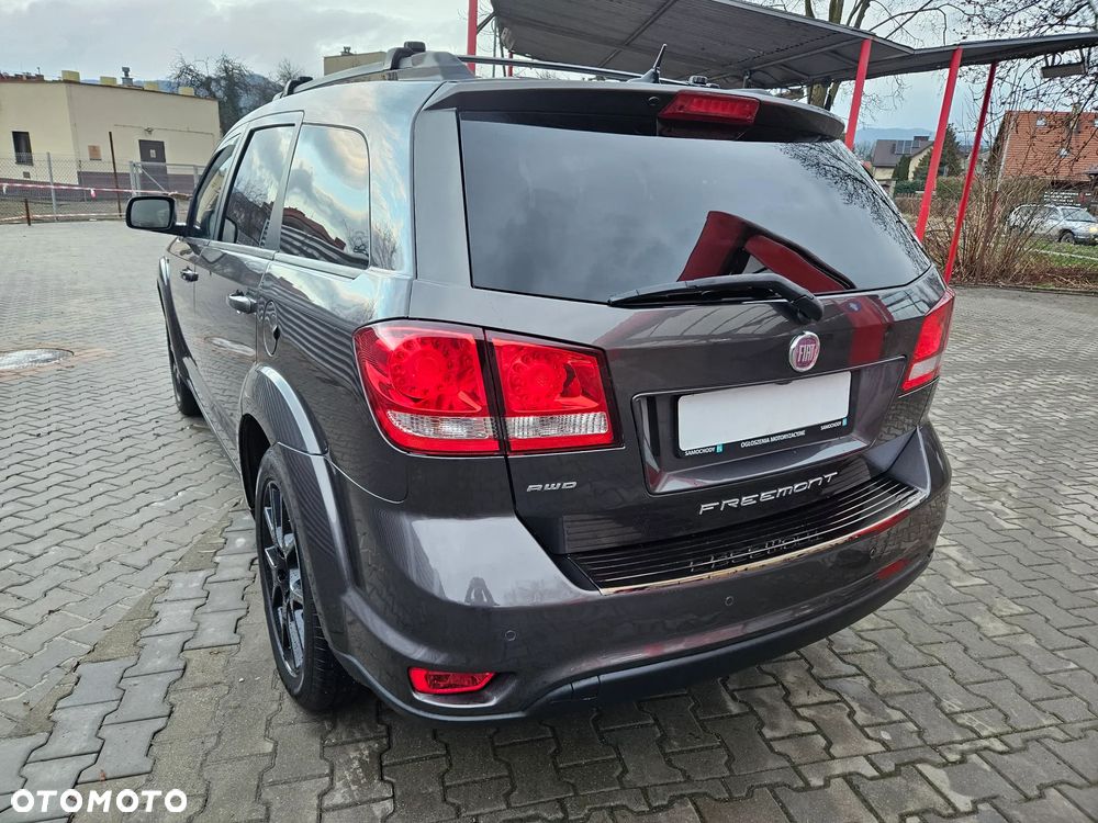 Fiat Freemont 2.0 Multijet 16V DPF Automatik Allrad Black Code - 8