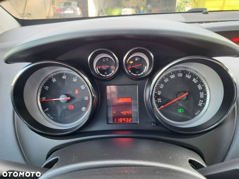 Opel Meriva - 31
