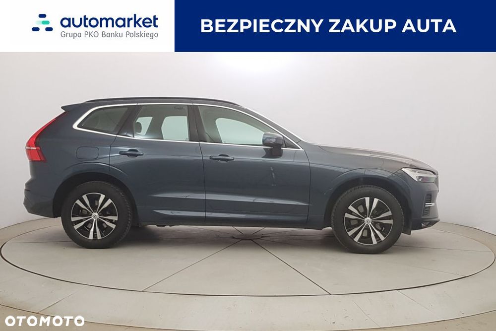 Volvo XC 60 B4 D AWD Momentum Pro - 8