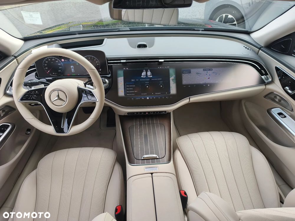 Mercedes-Benz Klasa E - 10