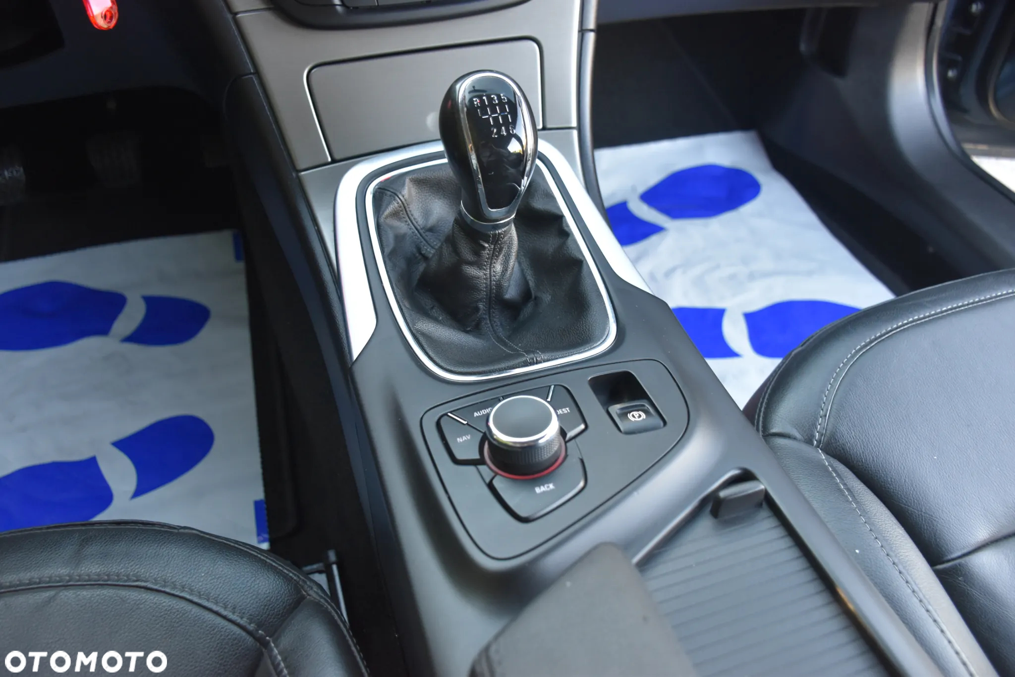 Opel Insignia 2.0 CDTI Cosmo ecoFLEX - 19