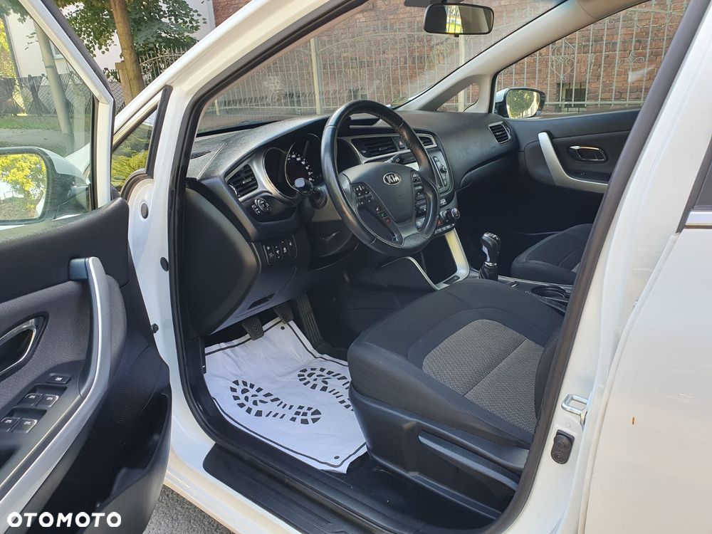 Kia Ceed 1.6 GDI XL - 11