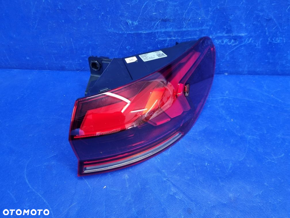 PRAWA lampa AUDI Q6 E-tron 85H tylna prawa lampa LED Nowa ORYGINAŁ - 3