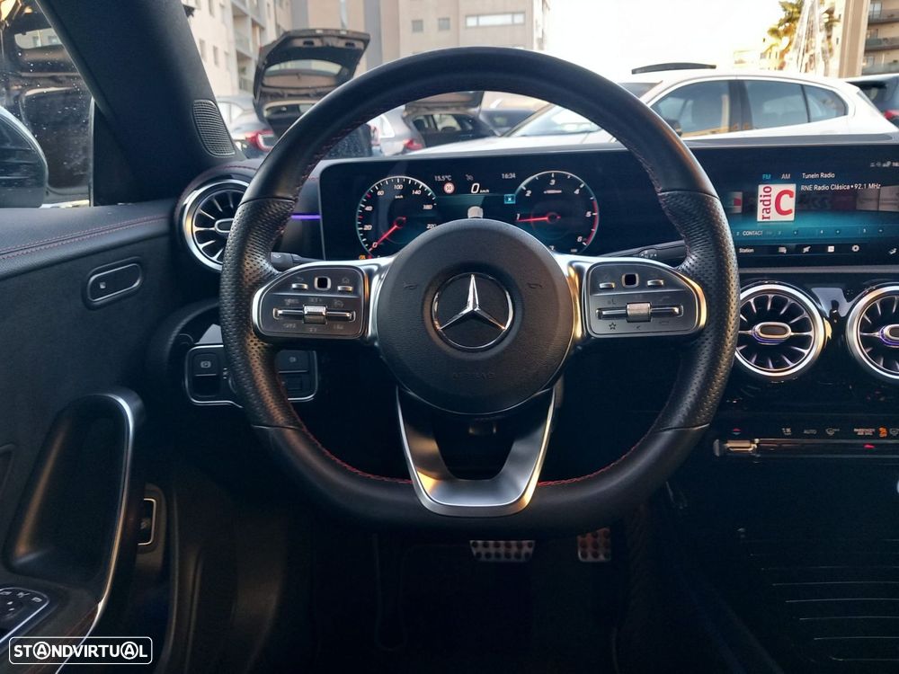 Mercedes-Benz CLA 180 d Shooting Brake AMG Line Aut. - 16