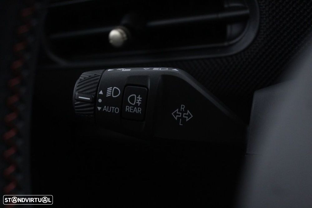 MINI 5 Portas Cooper Premium JCW Auto - 25