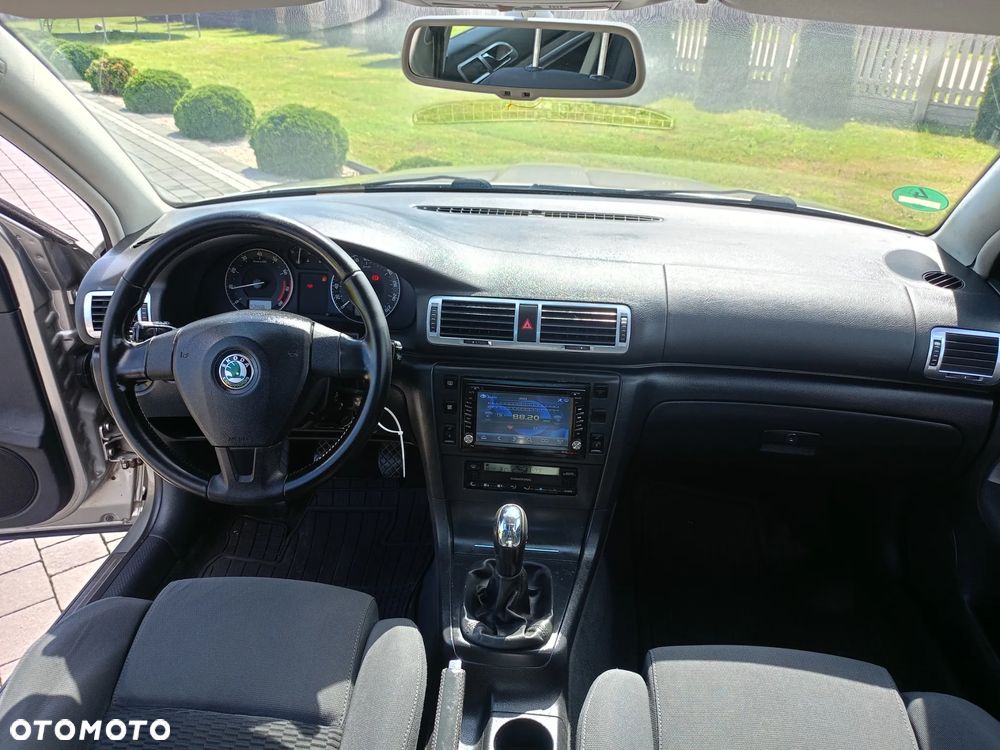Skoda Superb 1.8 Turbo - 26