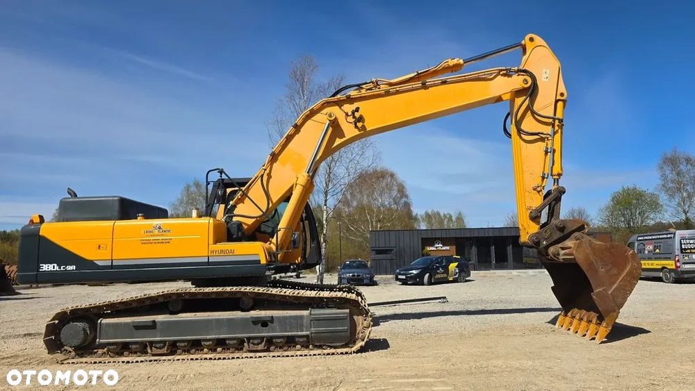 Hyundai Hx380 - 9