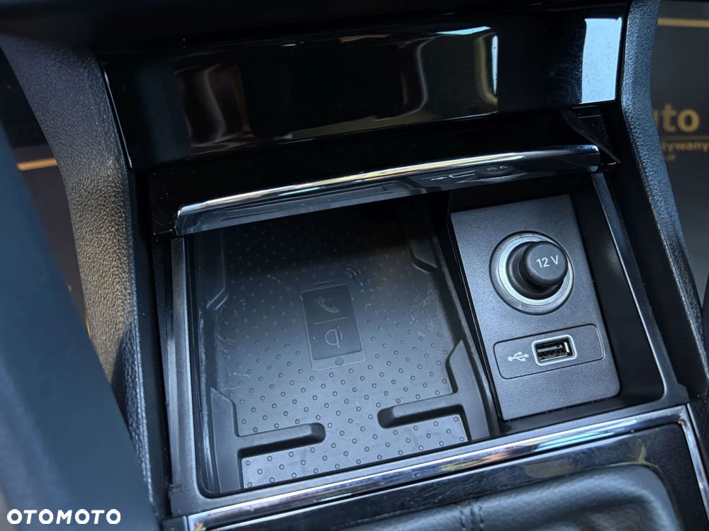 Skoda Karoq 1.5 TSI Sportline - 32
