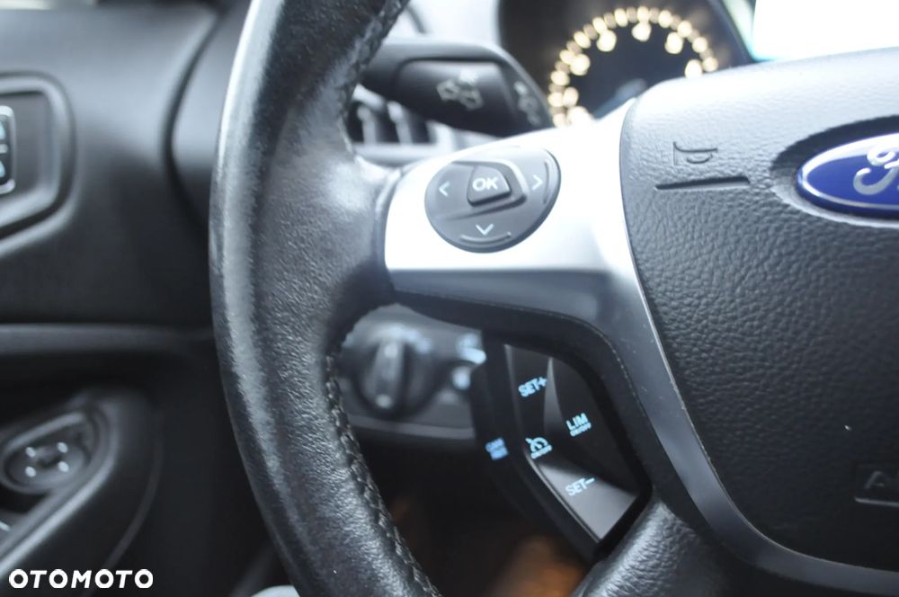Ford Kuga 1.5 EcoBoost FWD Titanium ASS - 12