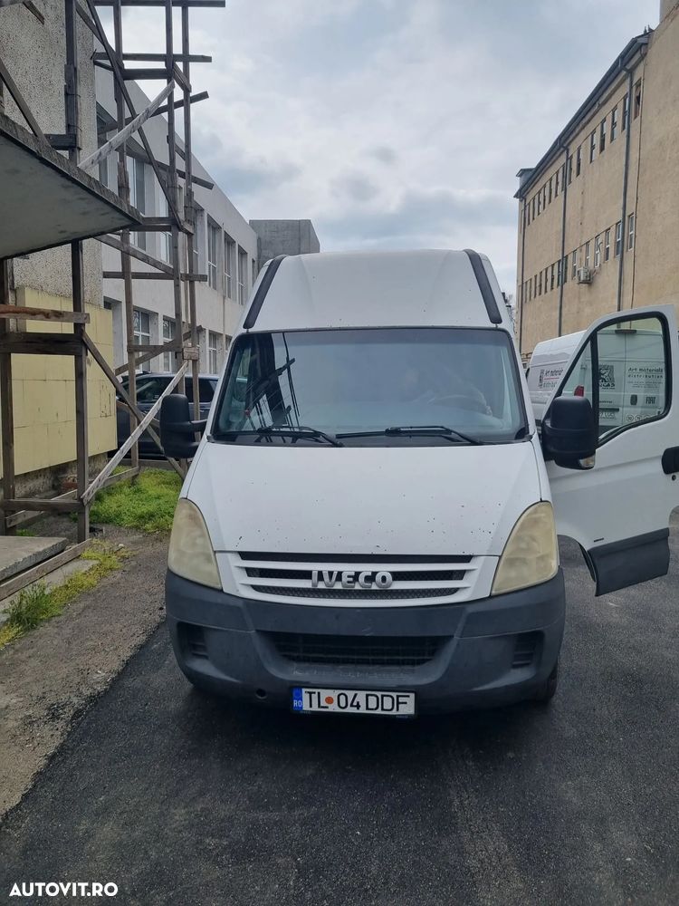 Iveco Massif - 4