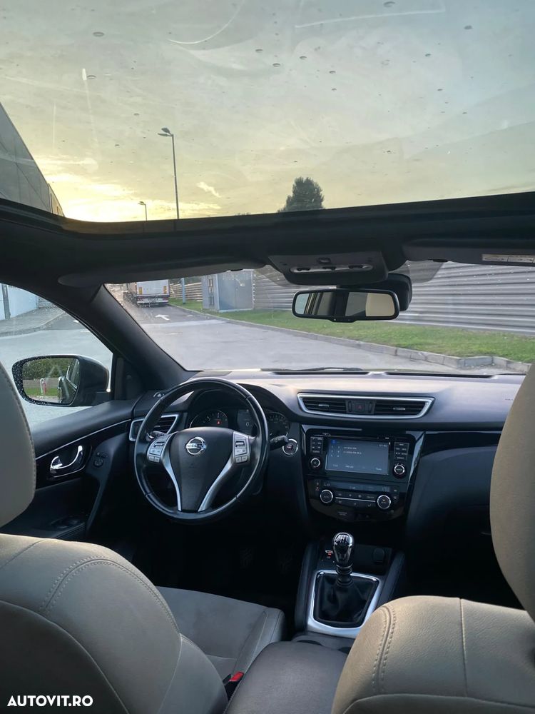 Nissan Qashqai 1.6 DCI 4 x 4 DPF Start/Stop tekna - 30