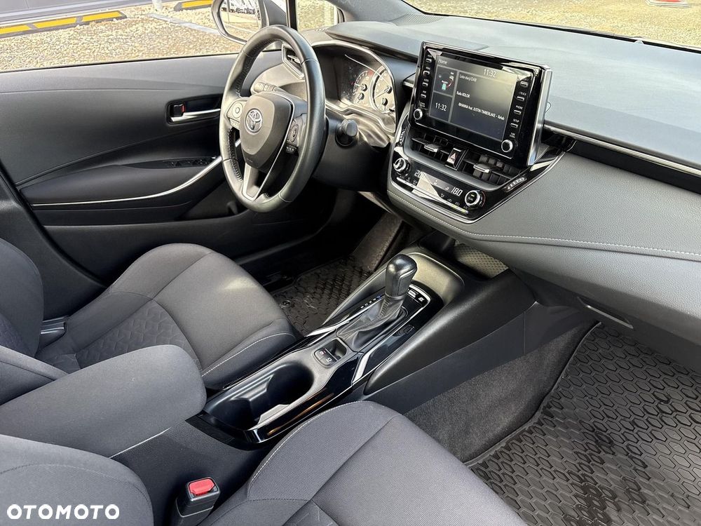Toyota Corolla - 16