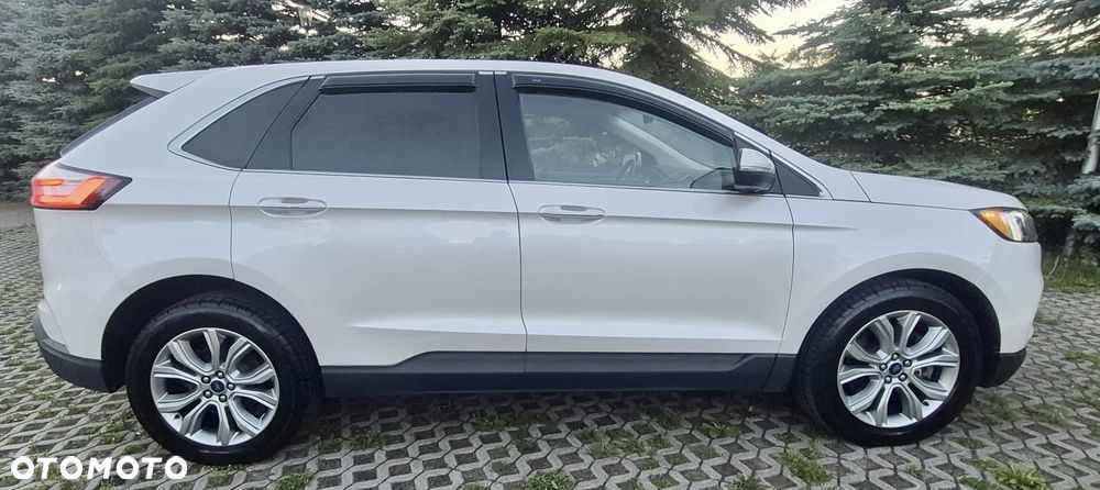 Ford Edge - 9