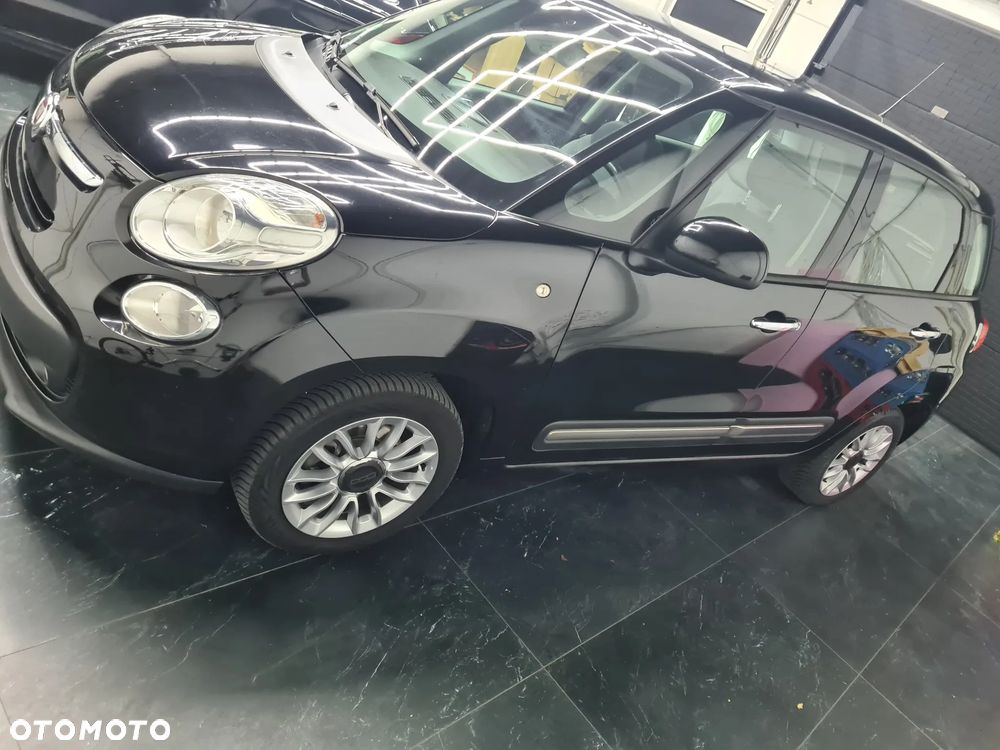 Fiat 500L 1.4 16V Urban Edition - 8