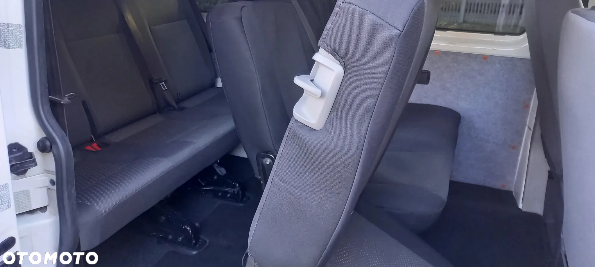 Volkswagen Transporter Caravelle Kurz DSG Comfortline - 23
