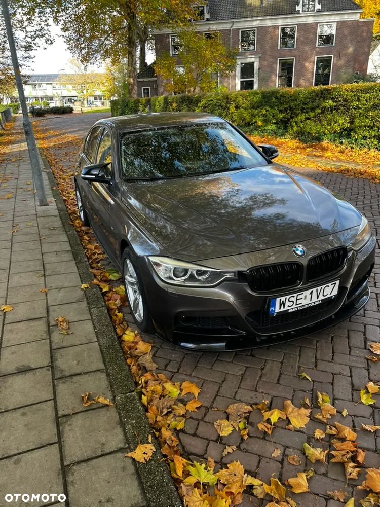 BMW Seria 3 320i Efficient Dynamics - 14
