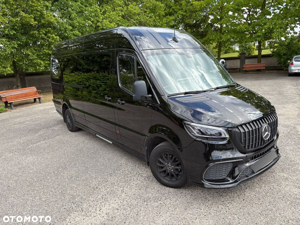 Mercedes-Benz Sprinter - 30