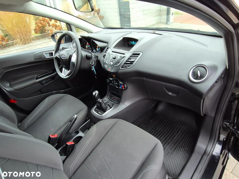 Ford Fiesta 1.25 Titanium - 19