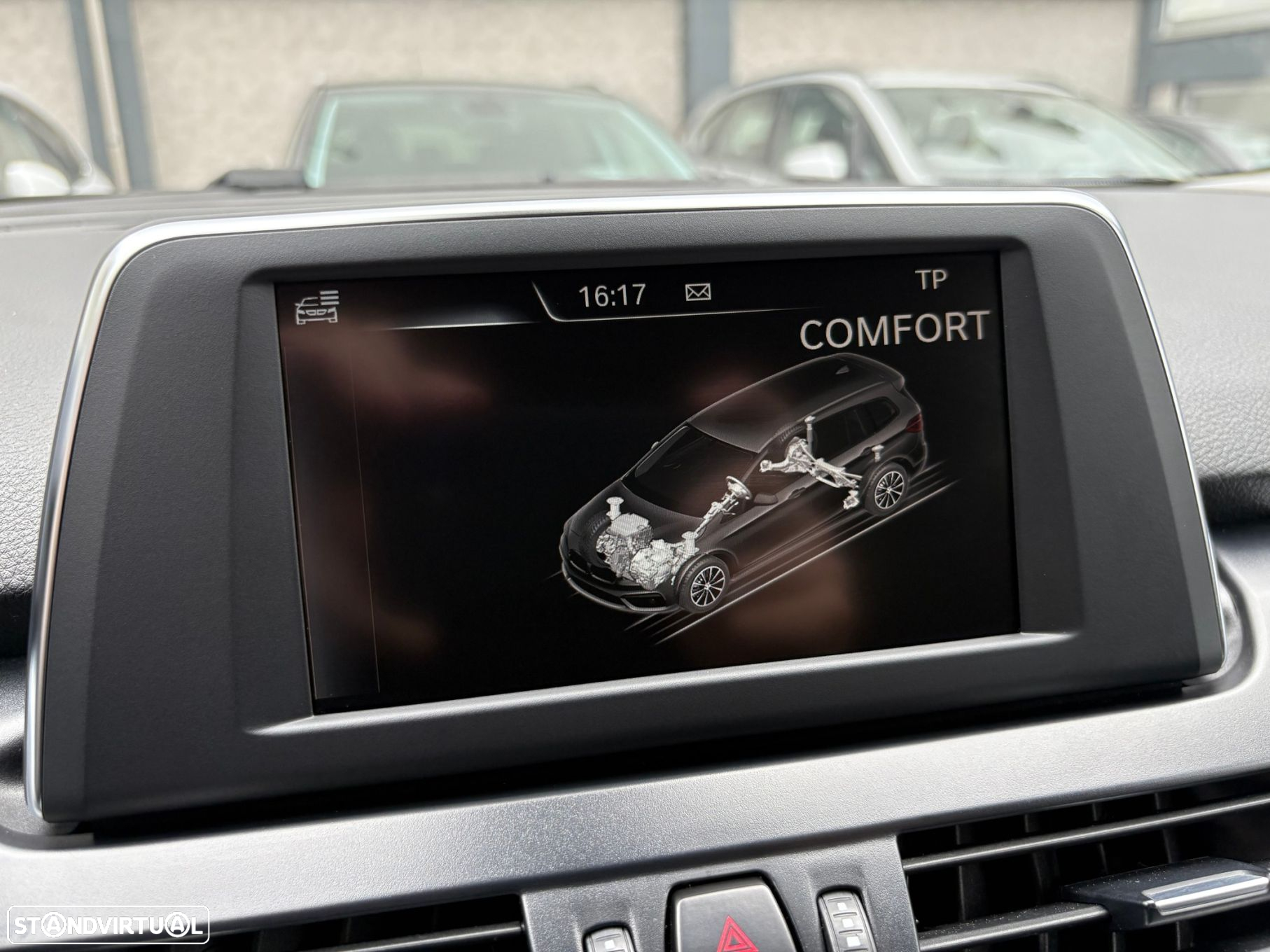 BMW 216 Gran Tourer d 7L Line Luxury - 39